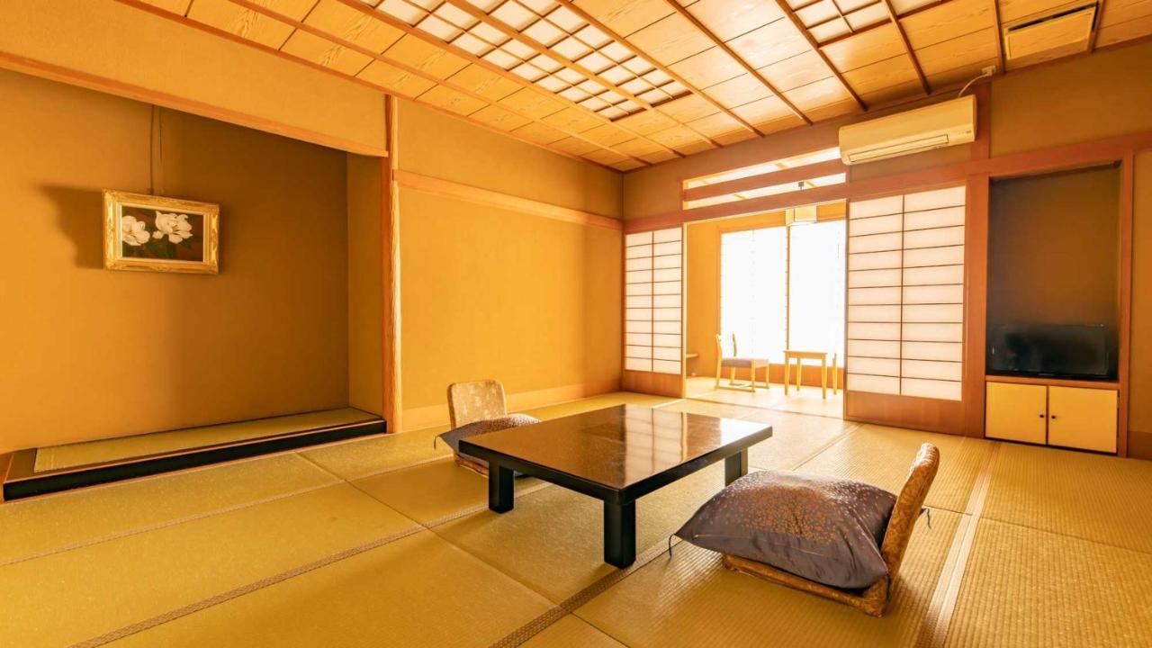 Hotel Fujiya Kaga  Exterior foto